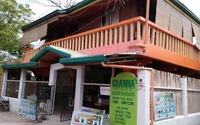 Guanna'S Place Room And Resto Bar